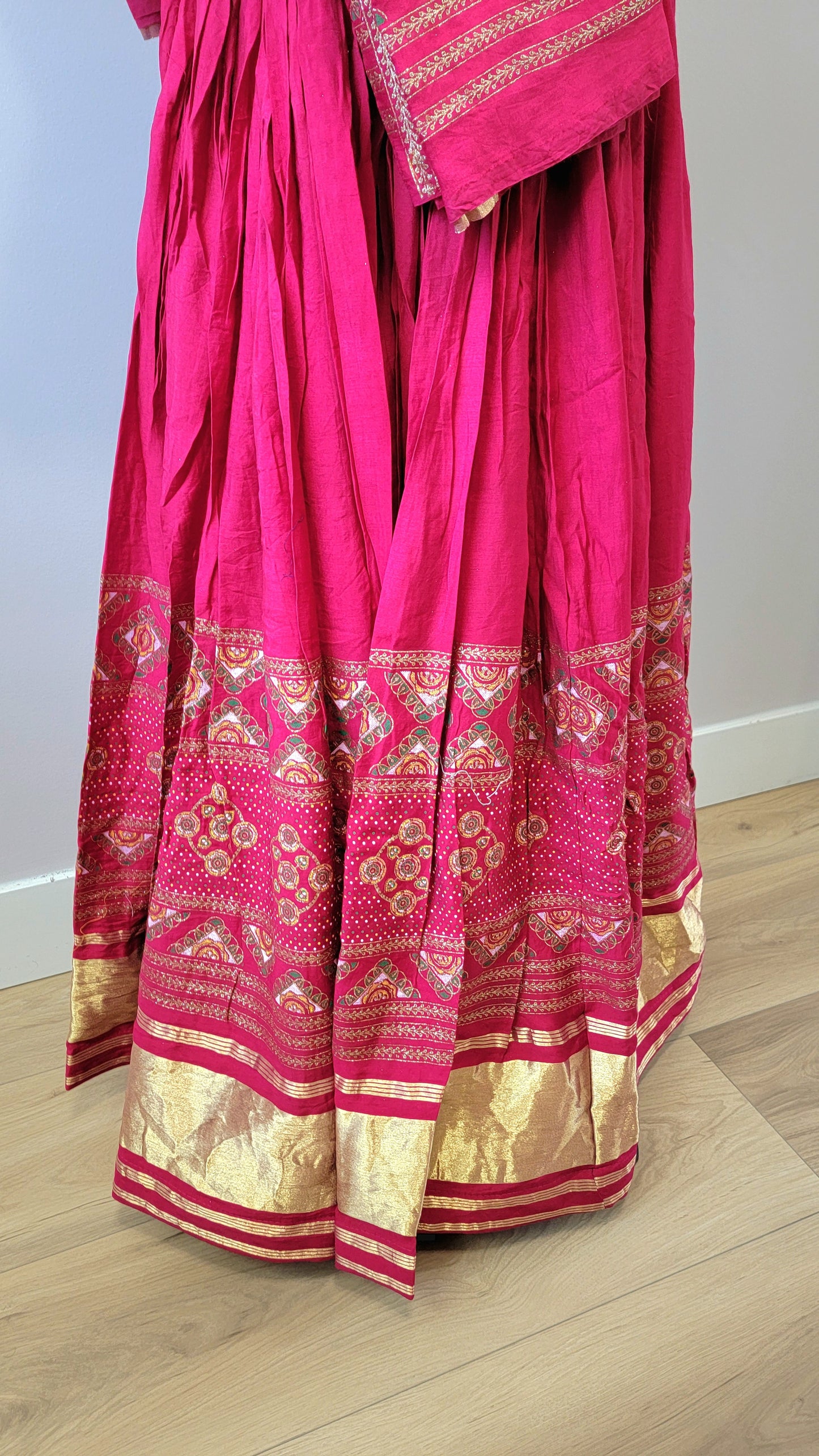 Pink Chaniyacholi