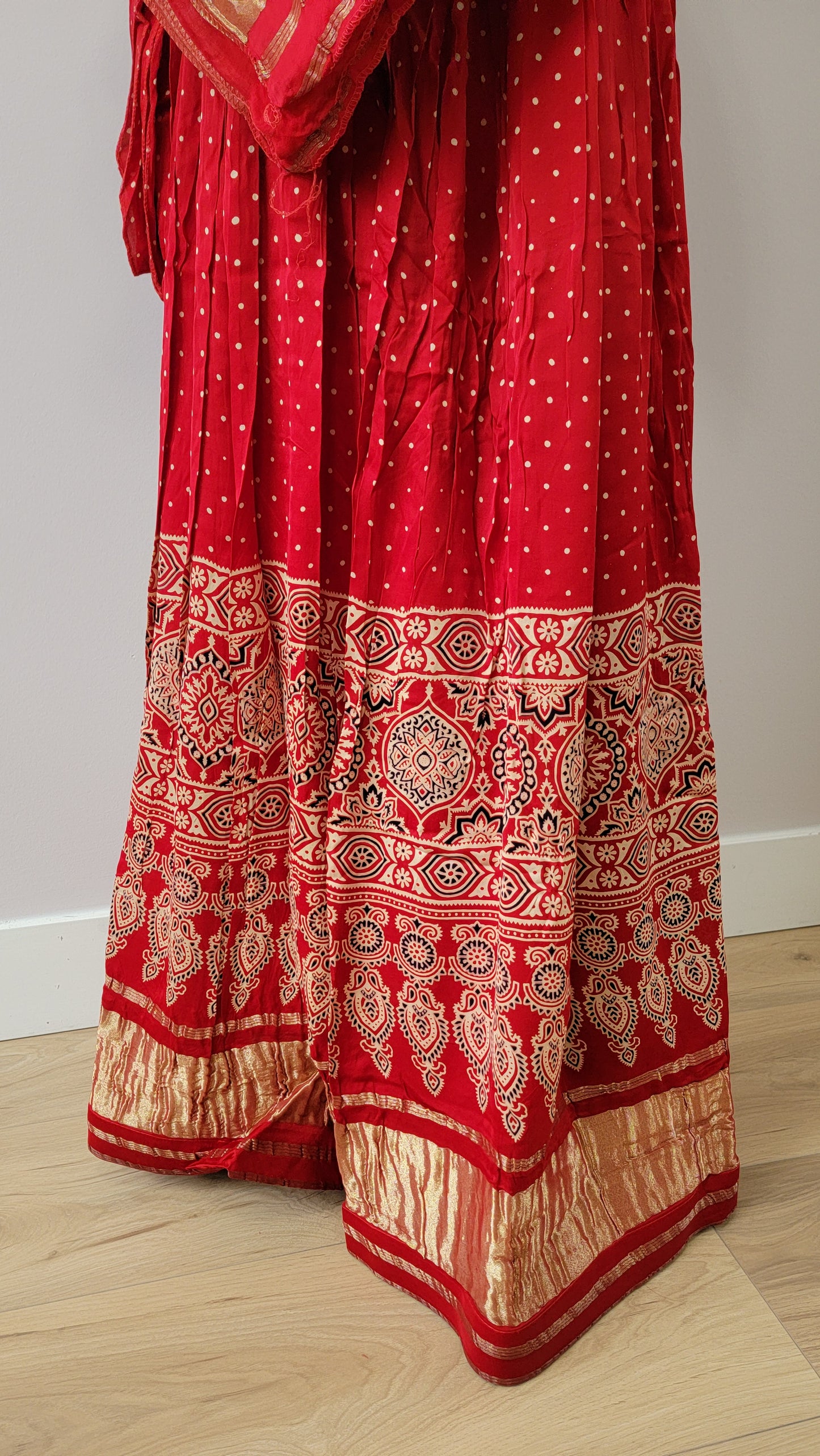 Red Chaniyacholi