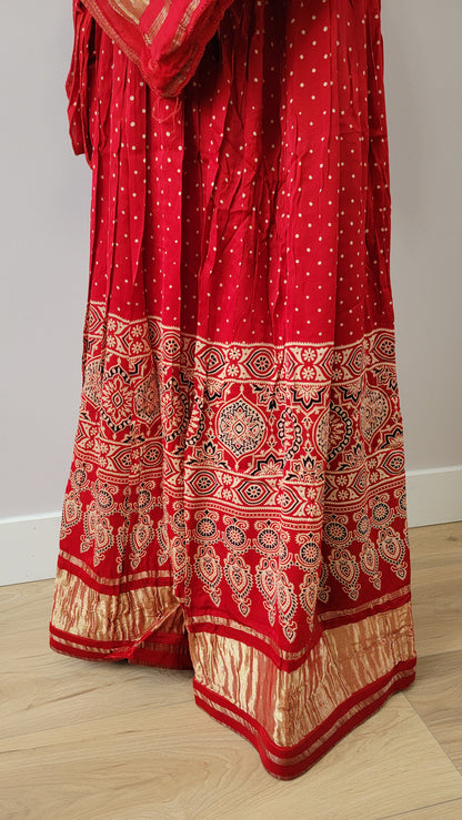 Red Chaniyacholi
