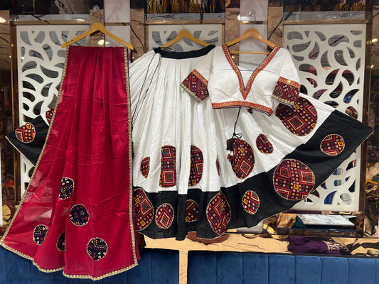 White & Black with Red Dupatta