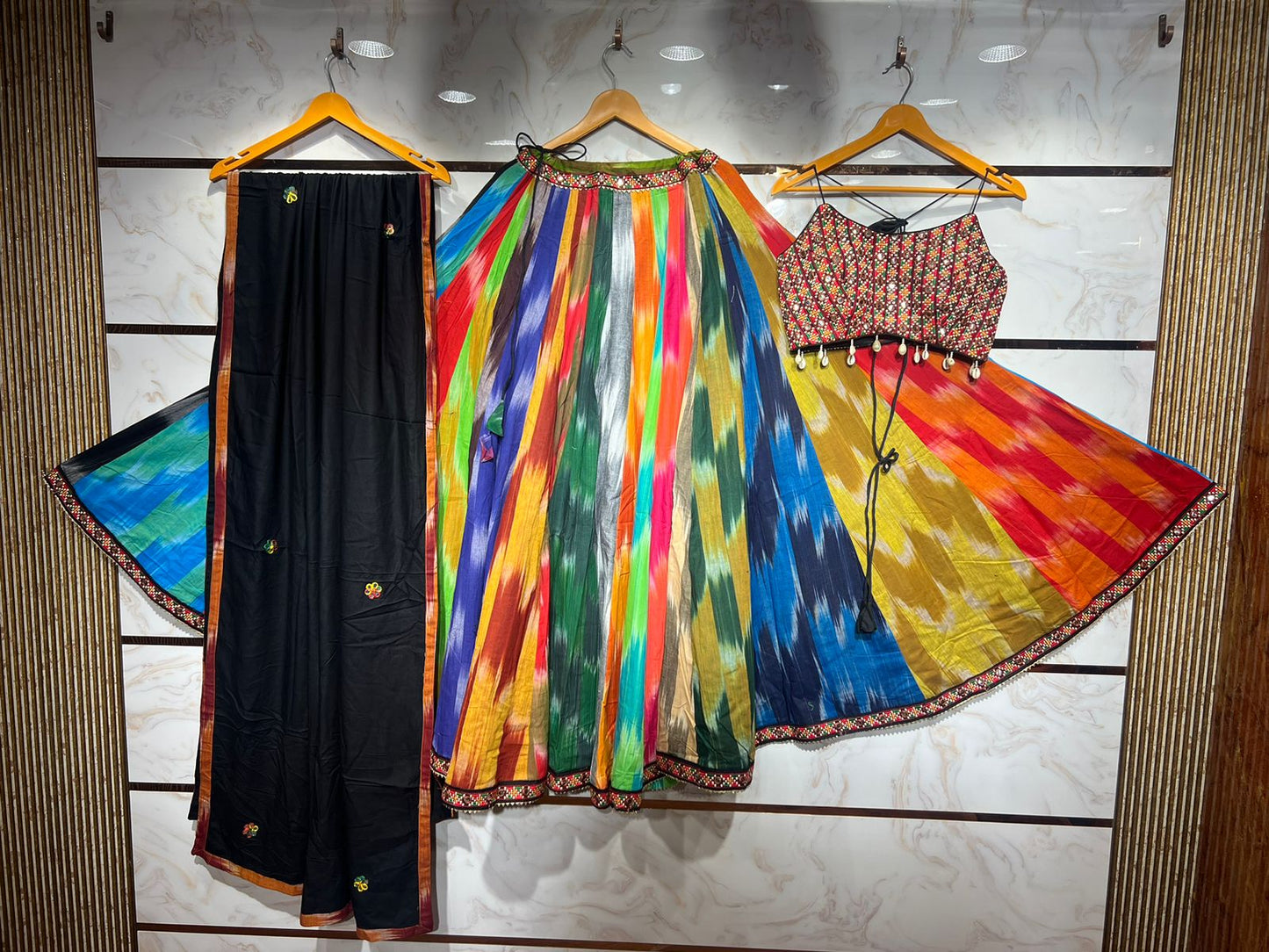 Multicolor Sleeveless Chaniyacholi